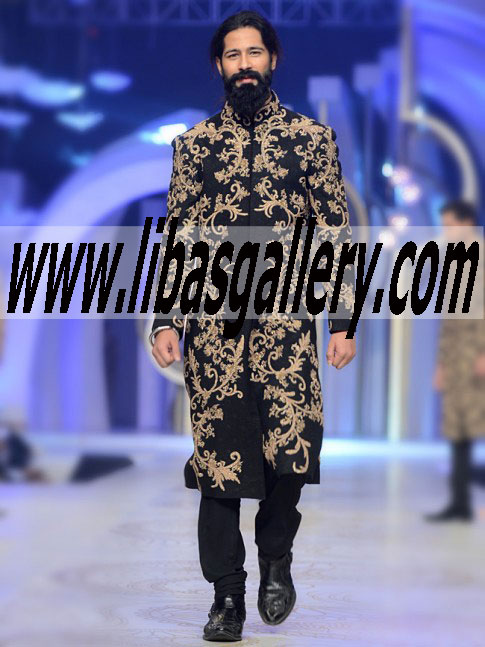 HSY men-couture-sherwanis-29